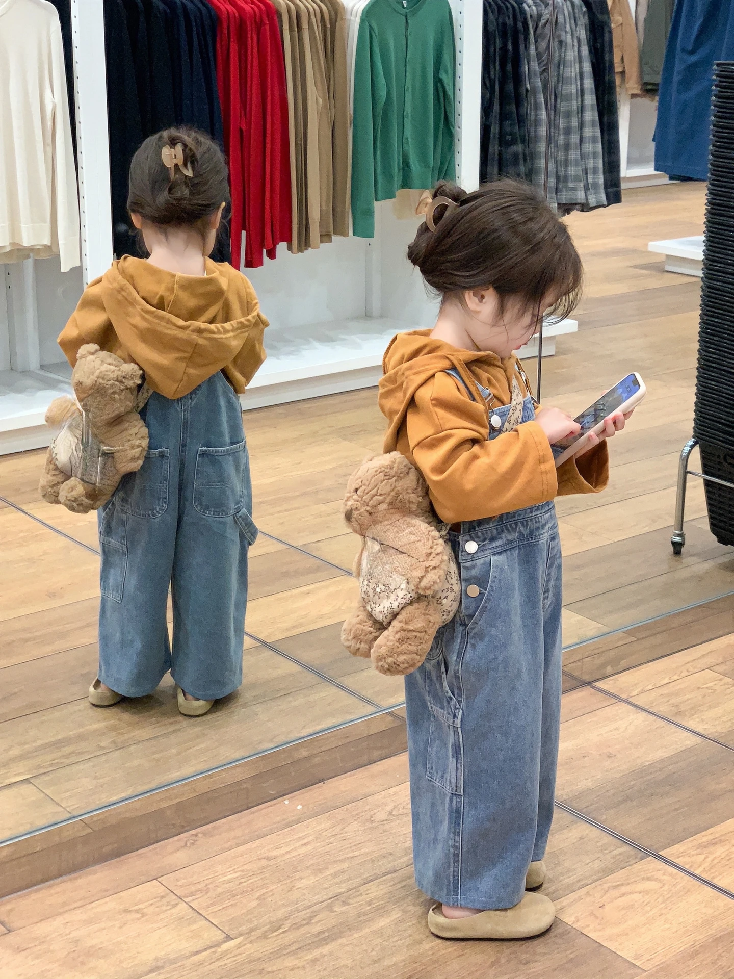 2PCS Baby Girls Clothing Sets Autumn Kids Girls Clothes Long Sleeve Sweatshirts Denim Overalls Children Casual Suits
2PCS Baby Girls Clothing Sets Autumn Kids Girls Clothes Long Sleeve Sweatshirts Denim Overalls Children Casual Suits