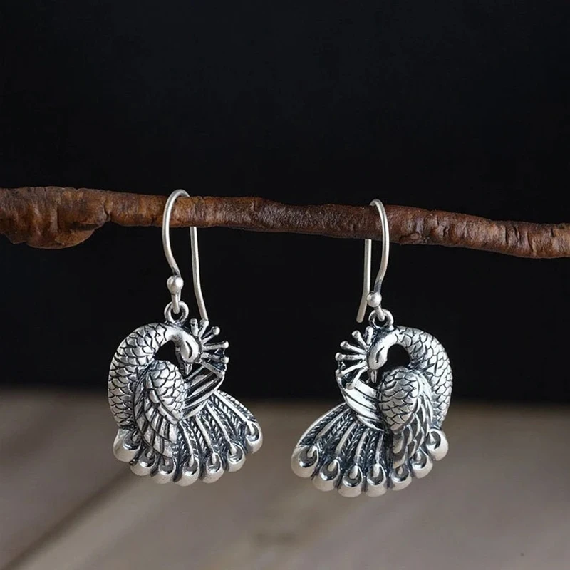 Vintage Ethnic Style Silver Color Peacock Hanging Earrings For Women Personality Animal Pendant Hook Earrings Jewelry For Her
Vintage Ethnic Style Silver Color Peacock Hanging Earrings For Women Personality Animal Pendant Hook Earrings Jewelry For Her