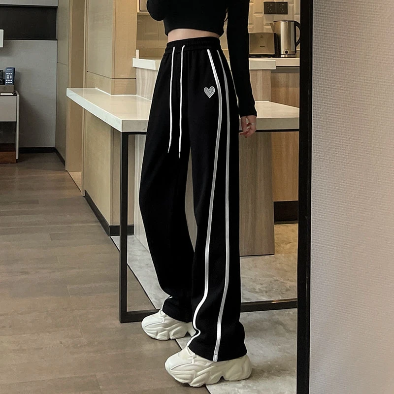 High Waist American Elastic Waist Sweatpants Womens Spring Summer Street Style Casual Fashion Straight Neutral Trousers Female 
High Waist American Elastic Waist Sweatpants Womens Spring Summer Street Style Casual Fashion Straight Neutral Trousers Female