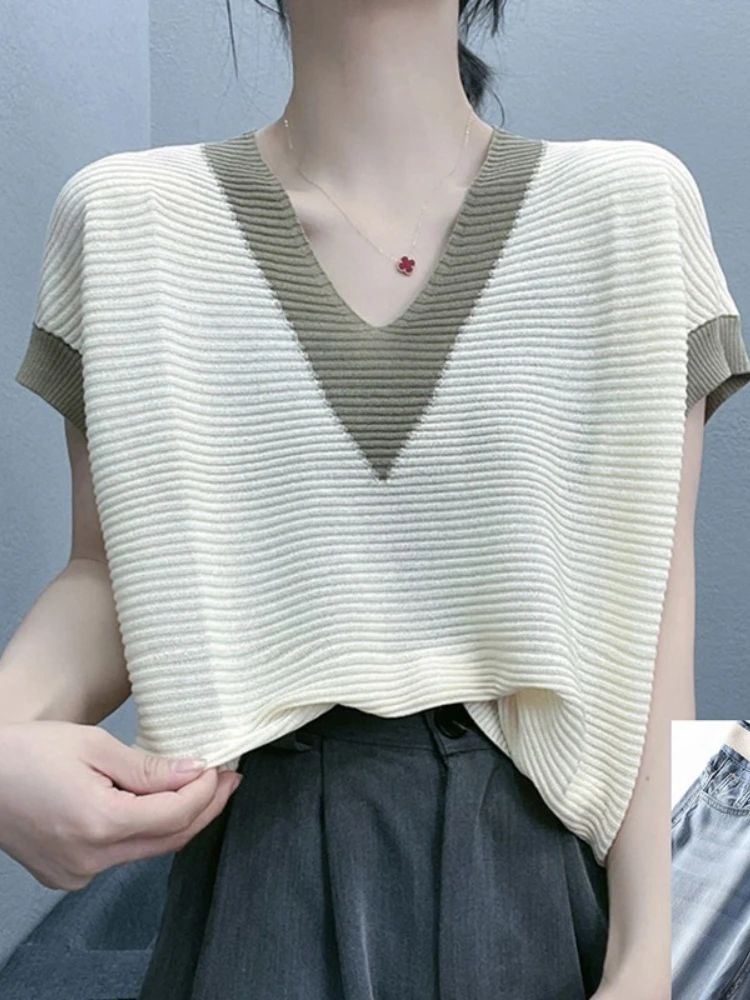 Summer new temperament age reduction casual V-neck short sleeve knit T-shirt women 2023 patchwork knit top
Summer new temperament age reduction casual V-neck short sleeve knit T-shirt women 2023 patchwork knit top