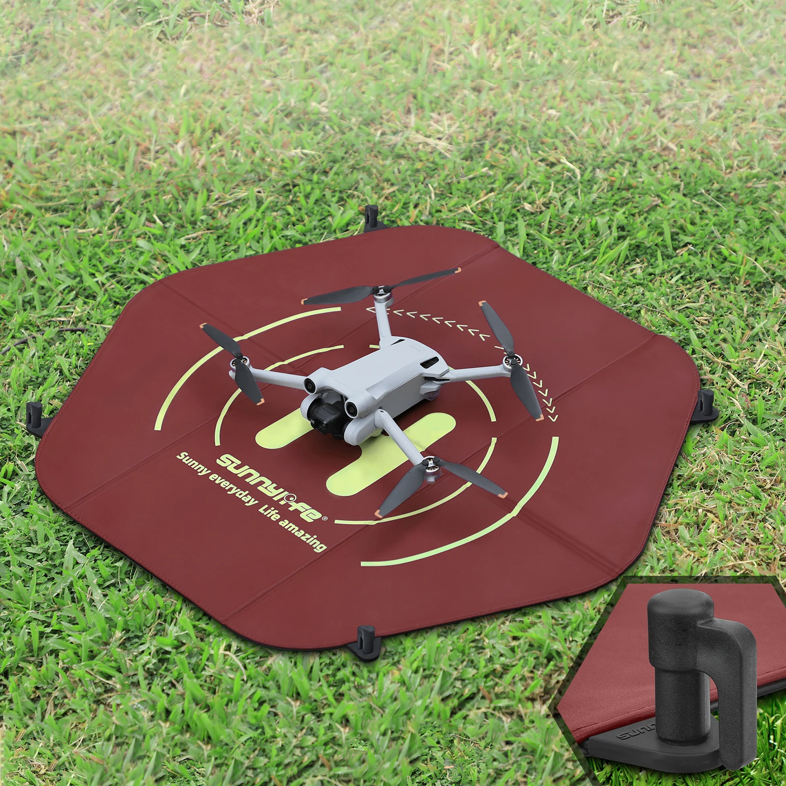For DJI Avata for DJI Mini3 Pro 60cm Drone Landing Pad for DJI Mavic Mini for Mavic 2 Take-off Pad with Ground Nails Accessories
For DJI Avata for DJI Mini3 Pro 60cm Drone Landing Pad for DJI Mavic Mini for Mavic 2 Take-off Pad with Ground Nails Accessories