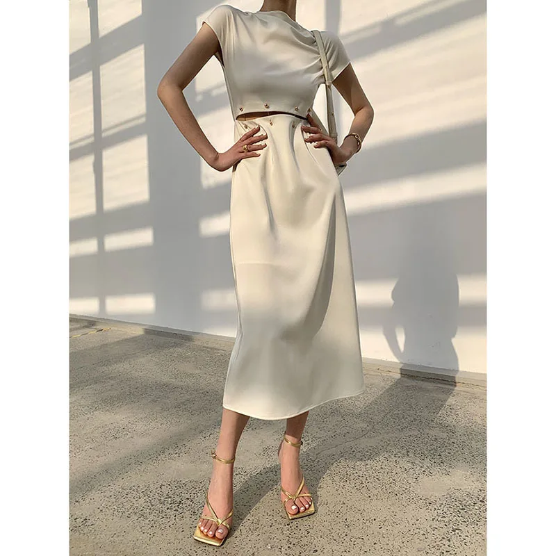2023 Summer Dress Long Section Summer French Gentle Fairy Dress Fashion Slim Removable Bead Buckle Waistless Niche Long Dress
2023 Summer Dress Long Section Summer French Gentle Fairy Dress Fashion Slim Removable Bead Buckle Waistless Niche Long Dress
