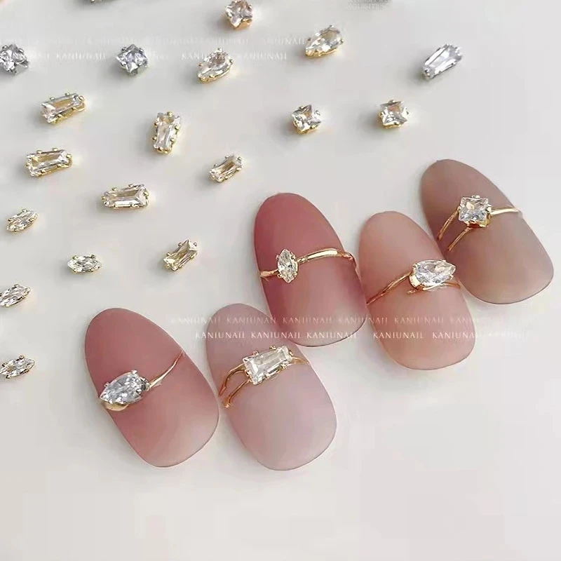 50Pcs Trendy Nail Mini Flatback Diamond Horse Eye Water Drop Shaped Zircon Nail Art Decoration exquisite Claw DiamondNail Charms
50Pcs Trendy Nail Mini Flatback Diamond Horse Eye Water Drop Shaped Zircon Nail Art Decoration exquisite Claw DiamondNail Charms