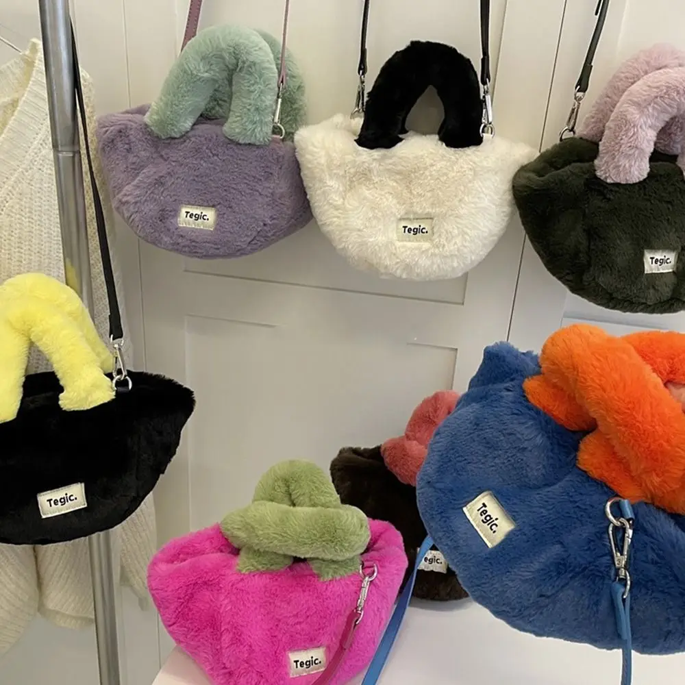 Плюшевая сумка-мешок в Корейском стиле, милая сумочка, нишевой дизайн, маленькая сумка для телефона, сумка-тоут, сумка на плечо, сумка из искусственного кроличьего меха для девушек
Плюшевая сумка-мешок в Корейском стиле, милая сумочка, нишевой дизайн, маленькая сумка для телефона, сумка-тоут, сумка на плечо, сумка из искусственного кроличьего меха для девушек