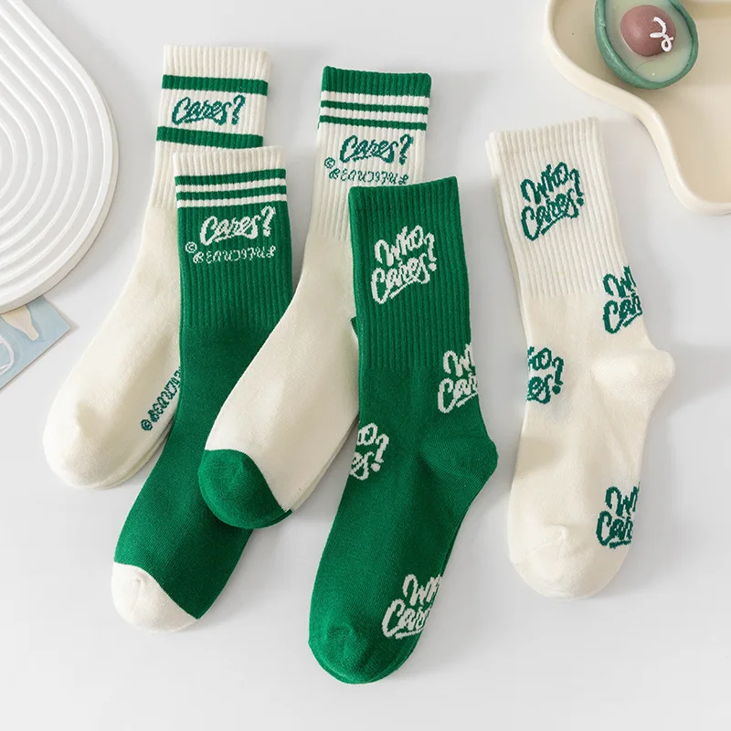 New Green Socks Cotton Japanese Mid-Tube Socks for Women Men Ins Trendy Autumn Winter Sports Socks Letter Striped Harajuku Socks
New Green Socks Cotton Japanese Mid-Tube Socks for Women Men Ins Trendy Autumn Winter Sports Socks Letter Striped Harajuku Socks