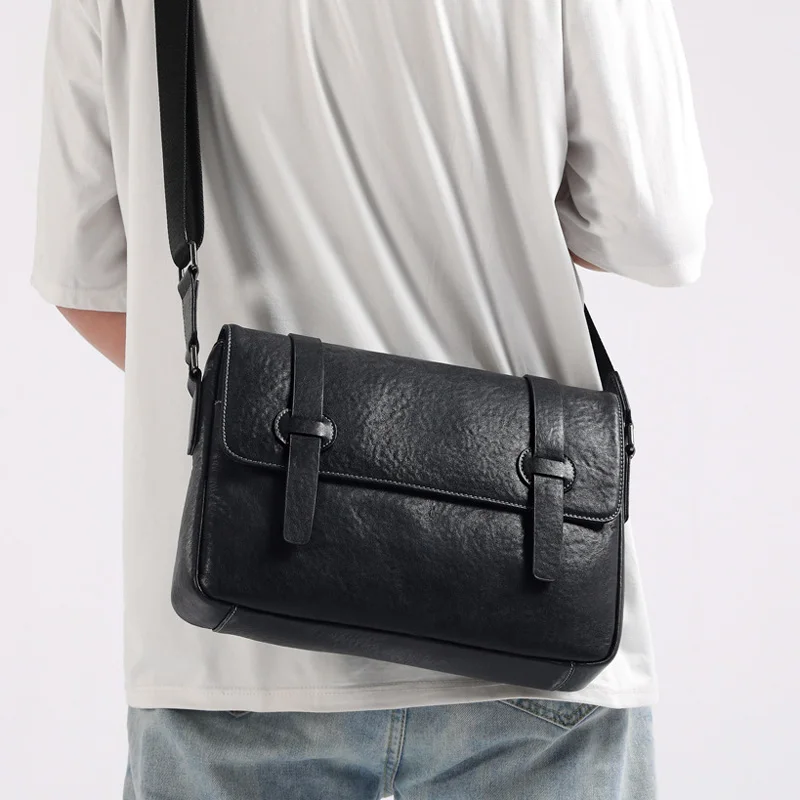 Сумка на плечо AETOO мужская из воловьей кожи, саквояж кросс-боди большой вместимости в стиле ретро
Сумка на плечо AETOO мужская из воловьей кожи, саквояж кросс-боди большой вместимости в стиле ретро