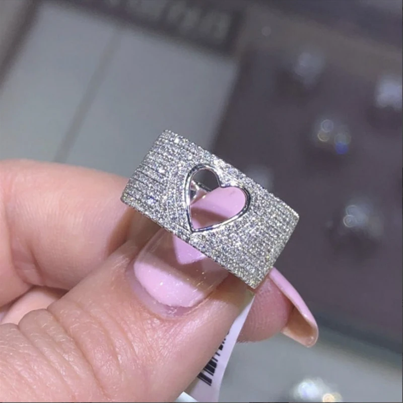 Milangirl Love Heart Hollow Woman Finger Ring Full Crystal Mirco Paved Ring White Zircon Silver Color Ring Accessories Jewelry 
Milangirl Love Heart Hollow Woman Finger Ring Full Crystal Mirco Paved Ring White Zircon Silver Color Ring Accessories Jewelry