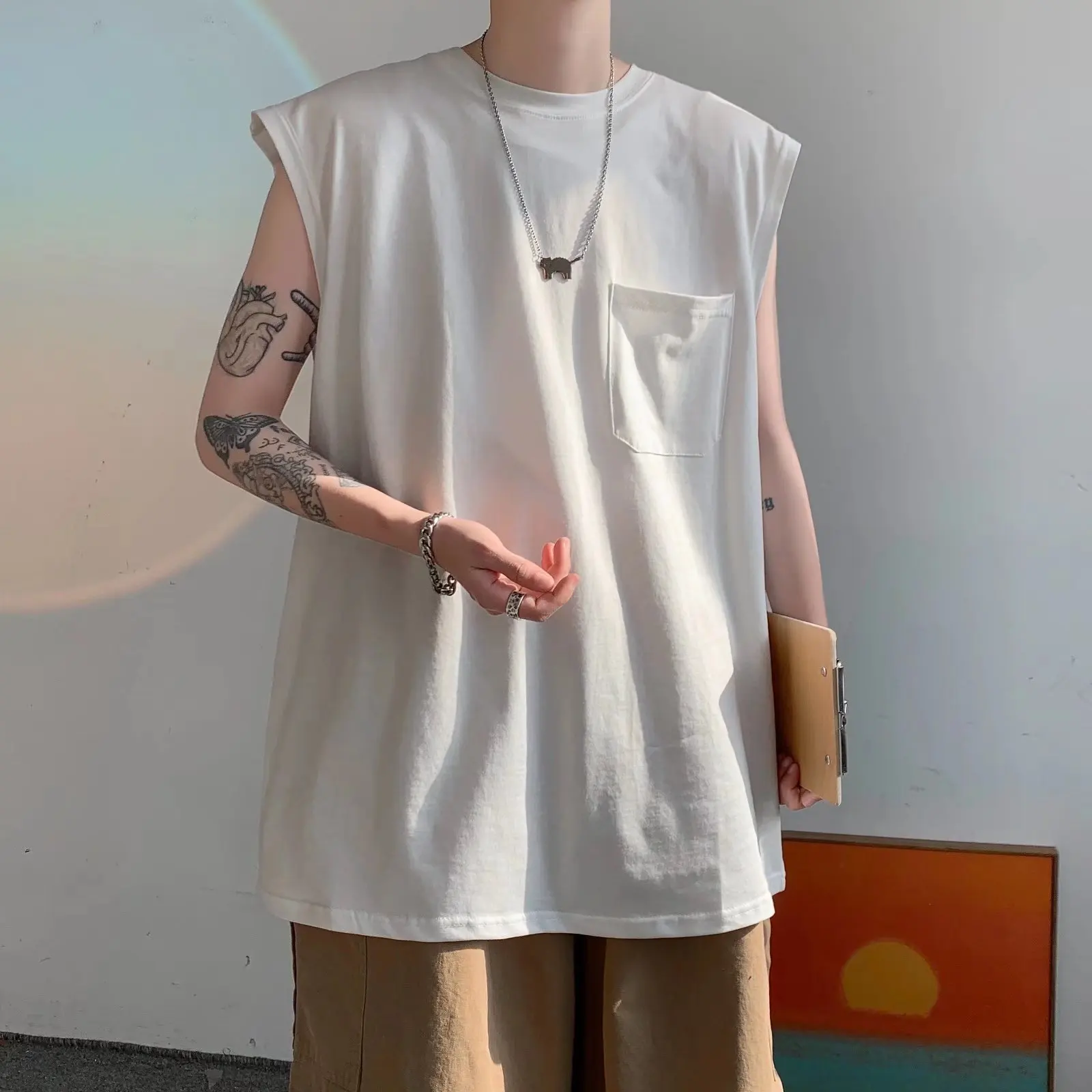 Summer Sleeveless Vest Men's 2022 New Ins Pocket Decoration Design Loose Casual Sports Solid Color Cotton Top ZCSMLL
Summer Sleeveless Vest Men's 2022 New Ins Pocket Decoration Design Loose Casual Sports Solid Color Cotton Top ZCSMLL