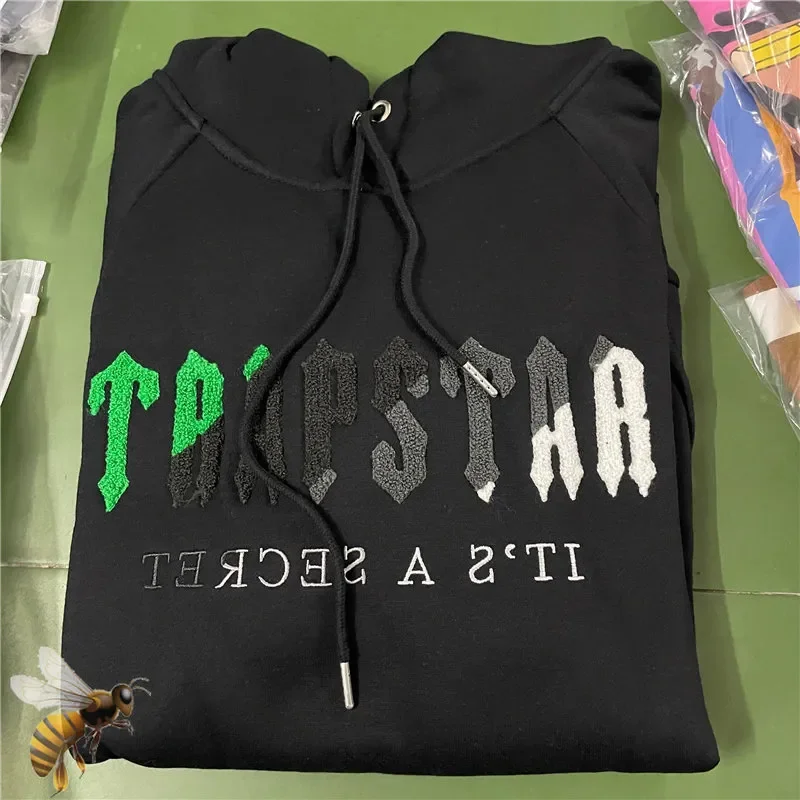 2023 Y2K Trapstar Embroidered Logo Hoodie Men Woman High Quality Cotton Pullover Hooded 
2023 Y2K Trapstar Embroidered Logo Hoodie Men Woman High Quality Cotton Pullover Hooded