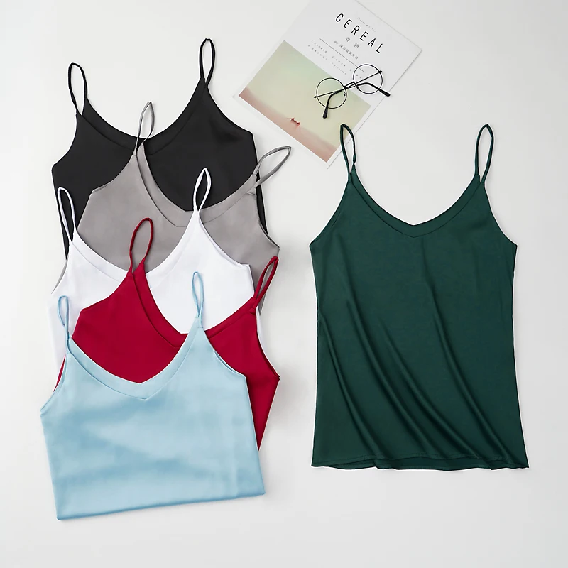2022 Strap Top Women Sexy Halter V Neck Sleeveless Vest Soft Tank Tops Underwear Female Camisole Female
2022 Strap Top Women Sexy Halter V Neck Sleeveless Vest Soft Tank Tops Underwear Female Camisole Female