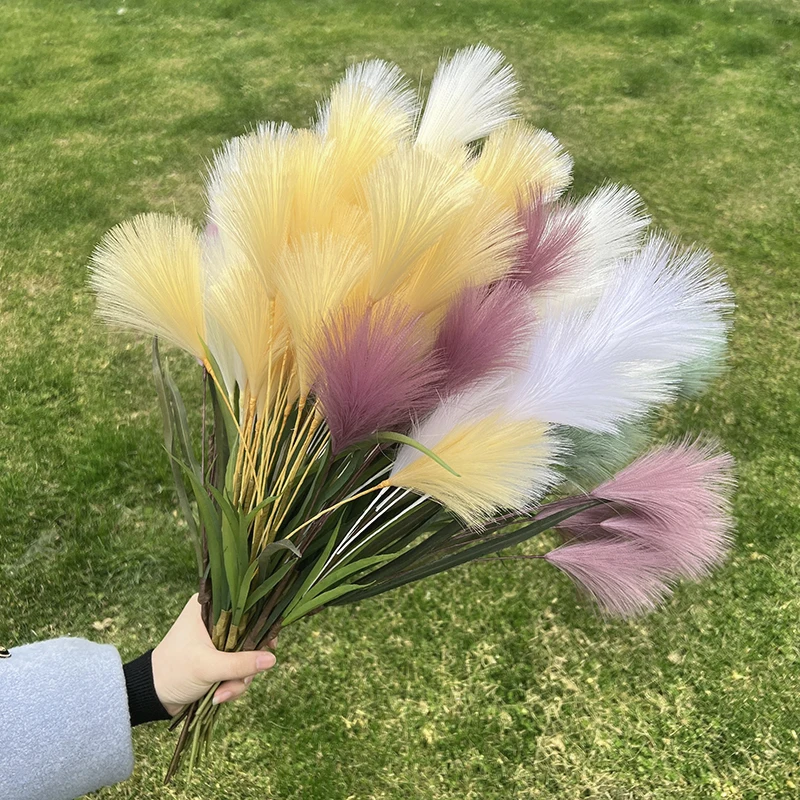 1PC 5 Forks Artificial Pampas Grass Branch Faux Reeds Flowers Bouquet Fake Plants for Wedding Party Home Decorations DIY Wreath
1PC 5 Forks Artificial Pampas Grass Branch Faux Reeds Flowers Bouquet Fake Plants for Wedding Party Home Decorations DIY Wreath