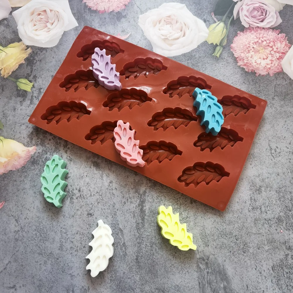 12 Cavitys Leaves Shaped Silicone Molds DIY Manual Soap for Mastic Confectionery Chocolate Cake Decorating Tools Baking Mould
12 Cavitys Leaves Shaped Silicone Molds DIY Manual Soap for Mastic Confectionery Chocolate Cake Decorating Tools Baking Mould