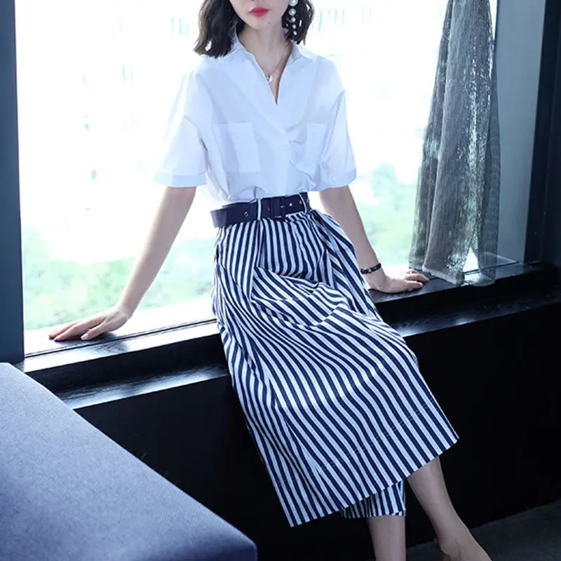 Women 2022 Summer New Suits Female High Waist Striped Wide Leg Pants + V-neck Solid Loose Shirt Tops Ladies Two-piece Sets J23
Women 2022 Summer New Suits Female High Waist Striped Wide Leg Pants + V-neck Solid Loose Shirt Tops Ladies Two-piece Sets J23