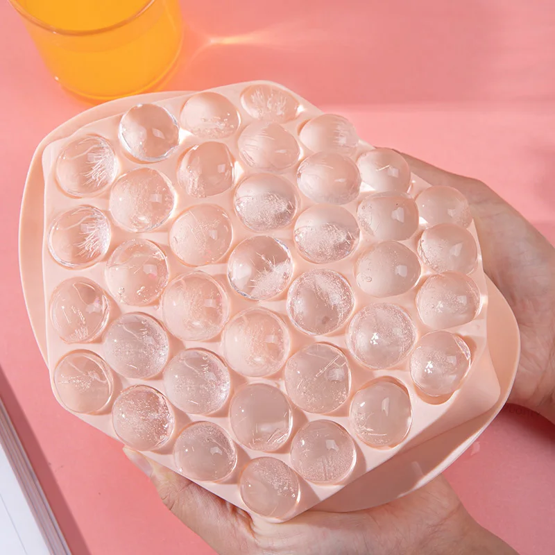 37-grid Hexagonal Ice Cube Tray Mold with Lid Round Ice Ball Maker for Ice Cream Party Kitchen Chilled Drinks Whiskey Cocktails
37-grid Hexagonal Ice Cube Tray Mold with Lid Round Ice Ball Maker for Ice Cream Party Kitchen Chilled Drinks Whiskey Cocktails