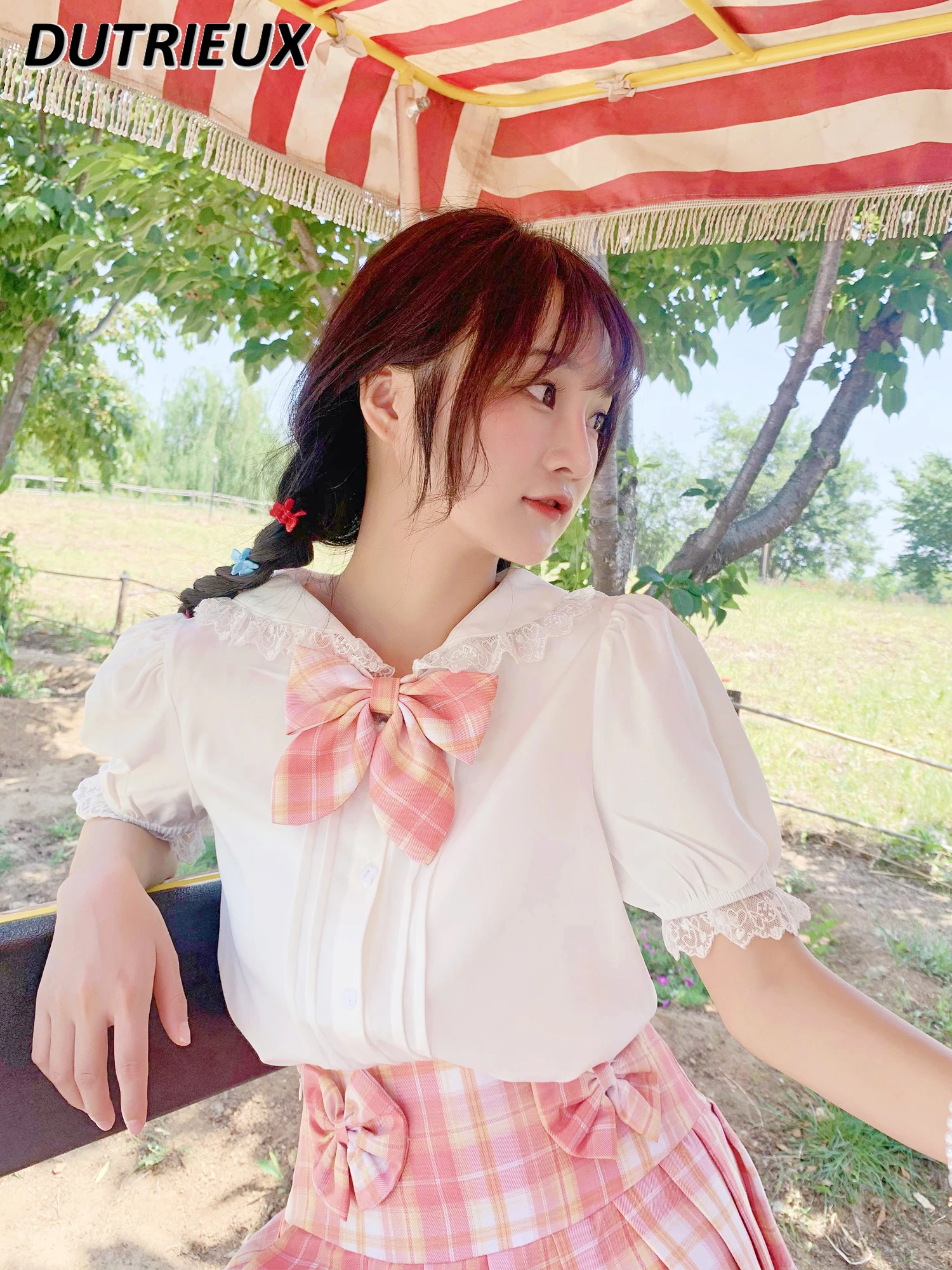 Summer New Women's Tops Korean Style Elegant Blouse Women Rabbit Ears Lace Edge Preppy Style Ruffled Simple Short Sleeves Shirt
Summer New Women's Tops Korean Style Elegant Blouse Women Rabbit Ears Lace Edge Preppy Style Ruffled Simple Short Sleeves Shirt