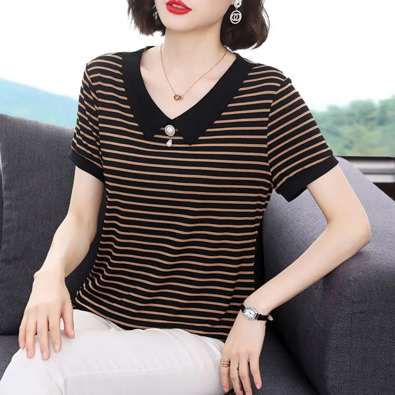 Футболка женская в полоску с коротким рукавом, тонкий хлопковый топ свободного покроя, повседневная одежда для мамы, топ, лето 2022
Футболка женская в полоску с коротким рукавом, тонкий хлопковый топ свободного покроя, повседневная одежда для мамы, топ, лето 2022