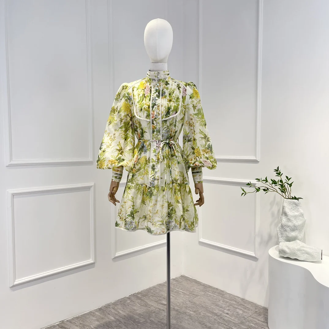 2023 Spring New Collection Natural Linen Silk Green Floral Printing Frill Ruffle Mini Dresses with Fabric Belt Women
2023 Spring New Collection Natural Linen Silk Green Floral Printing Frill Ruffle Mini Dresses with Fabric Belt Women