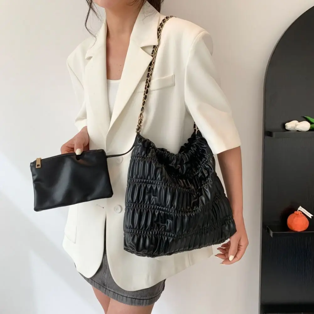 PU Ruched Handbags Cute Soft Cloth 5 Colors Pleated Bubbles Bags Large Capacity Tote Shopping Bag Shoulder Bags Women
PU Ruched Handbags Cute Soft Cloth 5 Colors Pleated Bubbles Bags Large Capacity Tote Shopping Bag Shoulder Bags Women