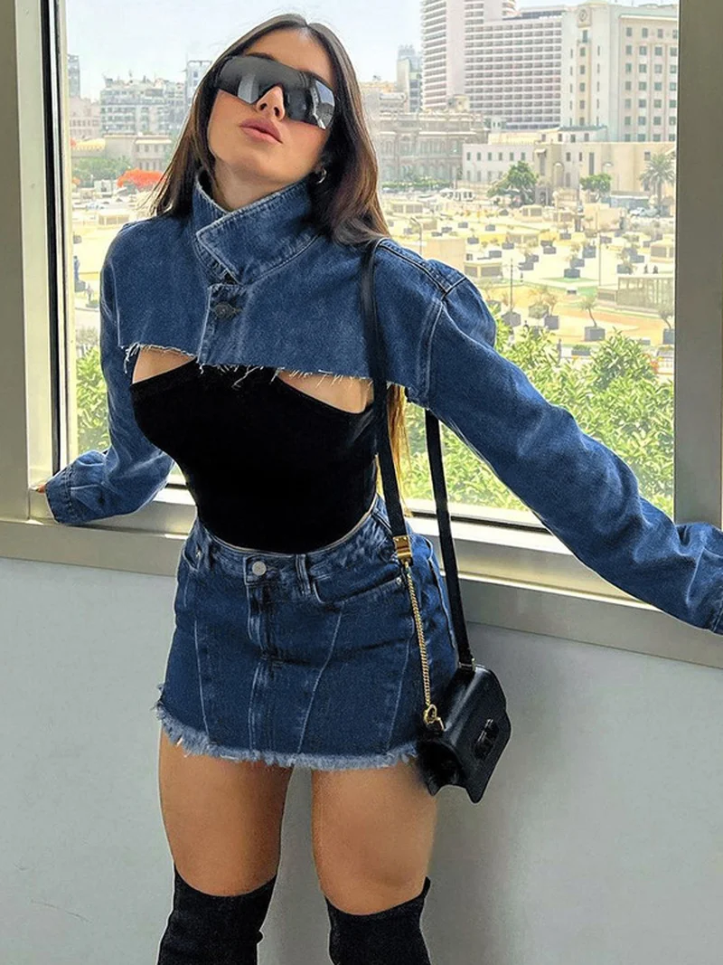 Super Hot High Street Extra Short Cool Denim Jacket Woman 2022 Fashion Long Sleeve Single Button Slim Fit Crop Top Blue Coat
Super Hot High Street Extra Short Cool Denim Jacket Woman 2022 Fashion Long Sleeve Single Button Slim Fit Crop Top Blue Coat
