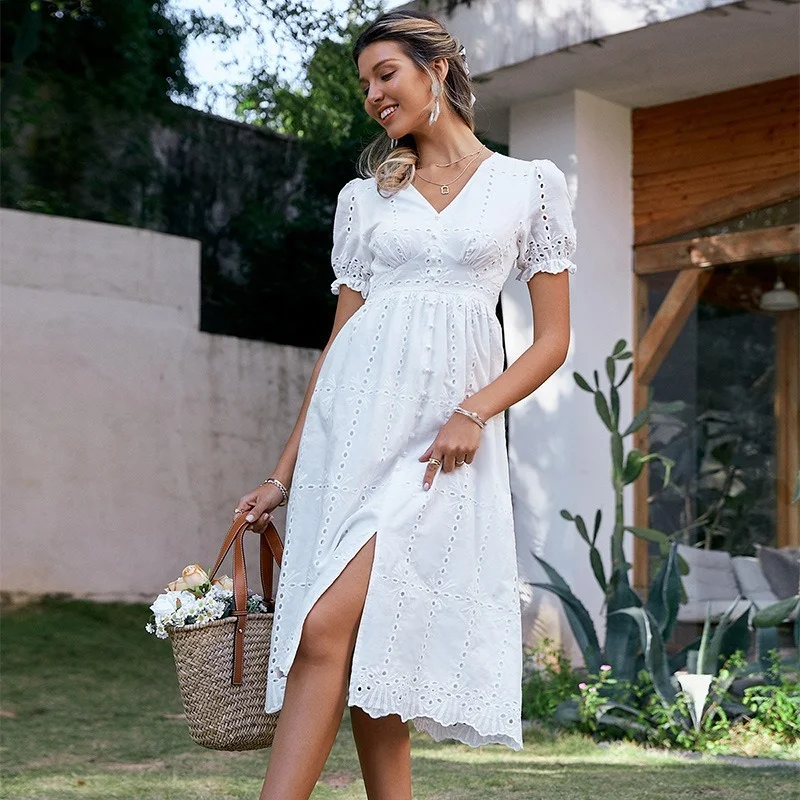 2022 new Simplee Cotton hollow out midi summer dress women Office puff short sleeve split shirt dress white dress women
2022 new Simplee Cotton hollow out midi summer dress women Office puff short sleeve split shirt dress white dress women