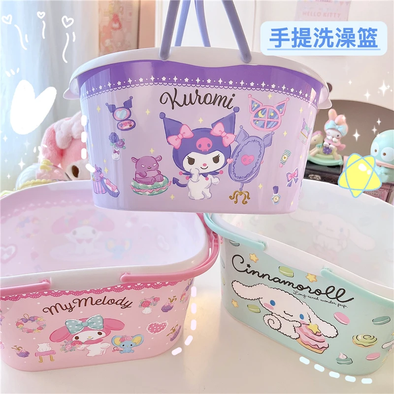 Sanrios Kuromi Cinnamoroll My Melody Pompom Purins Hellokittys Anime Kawaii Bath and Bath Basket Portable Small Basket Basket
Sanrios Kuromi Cinnamoroll My Melody Pompom Purins Hellokittys Anime Kawaii Bath and Bath Basket Portable Small Basket Basket