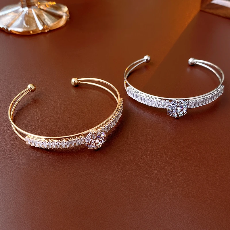 DREJEW Shiny Zircon Bracelet For Women Flower Cuff Bracelet Bangles For Party Wedding Luxury Quality Jewelry And Accessories
DREJEW Shiny Zircon Bracelet For Women Flower Cuff Bracelet Bangles For Party Wedding Luxury Quality Jewelry And Accessories