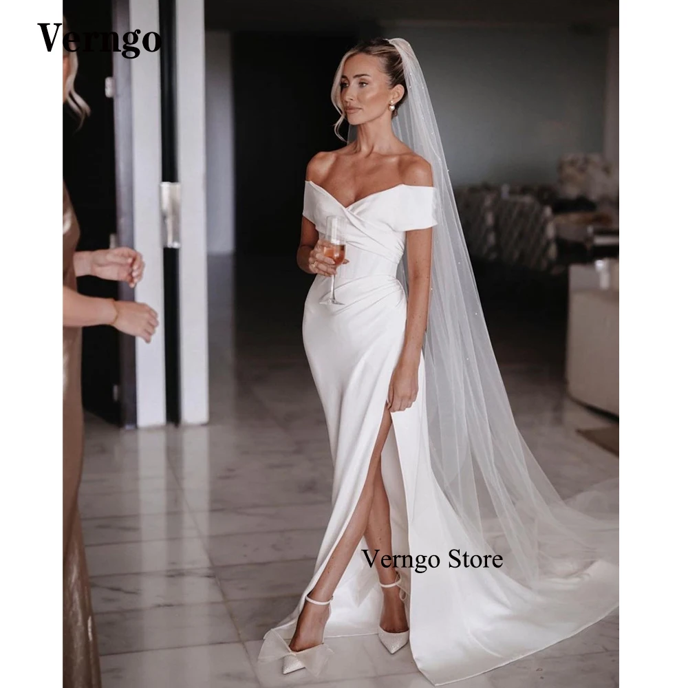 Verngo Sexy Off the Shoulder Soft Satin Mermaid Wedding Dresses Off the Shoulder Sleeves Slit Simple Bridal Gowns With Free Veil
Verngo Sexy Off the Shoulder Soft Satin Mermaid Wedding Dresses Off the Shoulder Sleeves Slit Simple Bridal Gowns With Free Veil