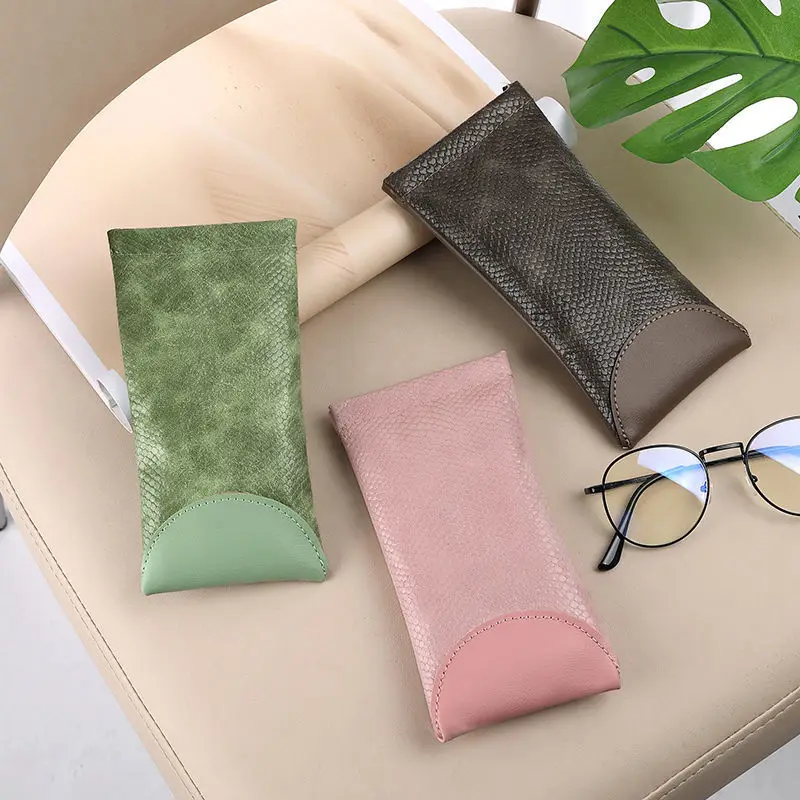 Eyewear Glasses Box Anti Pressure High Appearance Level Lizard Print Candy Color Ins Portable Eyewear Sun Sunglasses Bag Fashion
Eyewear Glasses Box Anti Pressure High Appearance Level Lizard Print Candy Color Ins Portable Eyewear Sun Sunglasses Bag Fashion