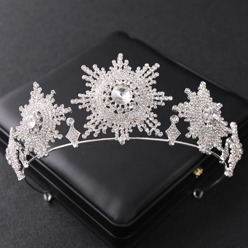 Pearl Rhinestone Crytal Tiaras and Crowns Headdress Headband Sun Crown Bridal Hair Jewelry Wedding Hair Accessories Headwear
Pearl Rhinestone Crytal Tiaras and Crowns Headdress Headband Sun Crown Bridal Hair Jewelry Wedding Hair Accessories Headwear