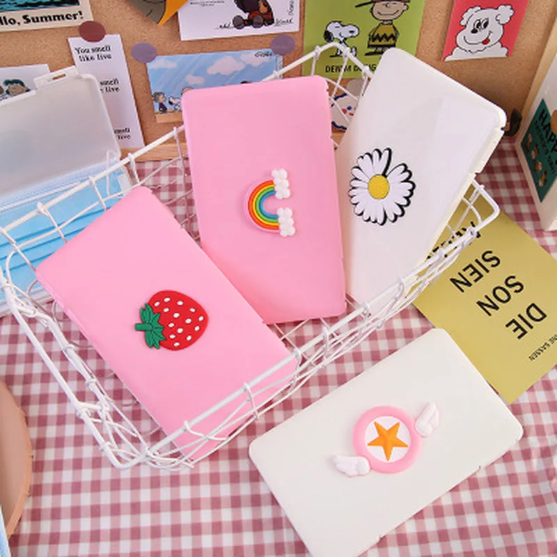 Disposable mask cartoon storage box pink dinosaur strawberry dustproof waterproof plastic rectangular box face mask storage case
Disposable mask cartoon storage box pink dinosaur strawberry dustproof waterproof plastic rectangular box face mask storage case
