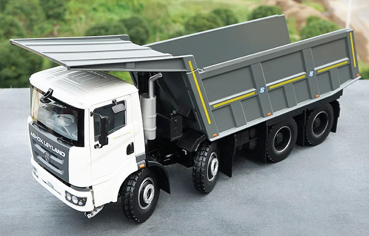 1:24 литье под давлением, Индия, Ashok Leyland, модель грузовика-самосвала, искусственные Сувенирные игрушки
1:24 литье под давлением, Индия, Ashok Leyland, модель грузовика-самосвала, искусственные Сувенирные игрушки