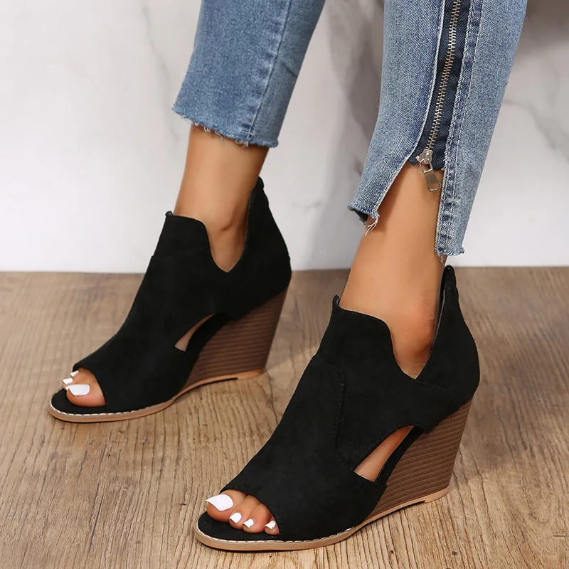 Women's Sandals 2022 Summer New European and American Stylish Peep Toe Back Zipper Wedge High Heel Sandal Boots
Women's Sandals 2022 Summer New European and American Stylish Peep Toe Back Zipper Wedge High Heel Sandal Boots