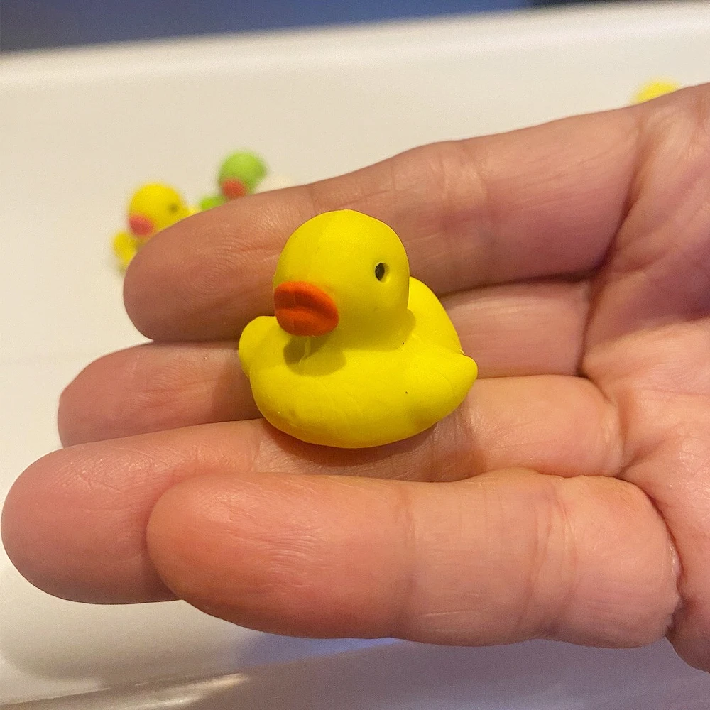 Set of 5 Duck Animal Figure Erasers, Mini Cute Accessory for Party Favors,Classroom Students Prizes School Supplies, 2.8*2.4cm
Set of 5 Duck Animal Figure Erasers, Mini Cute Accessory for Party Favors,Classroom Students Prizes School Supplies, 2.8*2.4cm