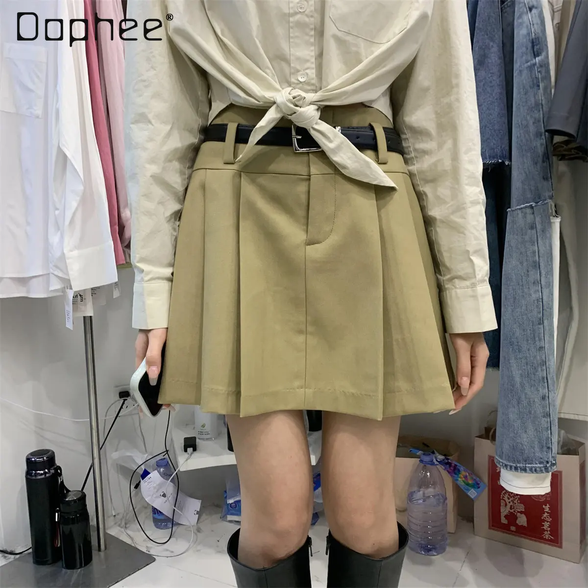 New Fashion High Waist Pleated Skirt Women's Spring Temperament Casual All-Matching A-line Skirt Ladies Short Hip Skirt Ladies
New Fashion High Waist Pleated Skirt Women's Spring Temperament Casual All-Matching A-line Skirt Ladies Short Hip Skirt Ladies