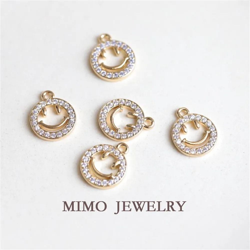 MIMO JEWELRY Color preservation gold plated simple wind micro set zircon smiley emoji pendant DIY pendant
MIMO JEWELRY Color preservation gold plated simple wind micro set zircon smiley emoji pendant DIY pendant