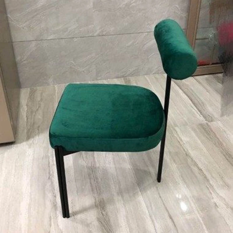 Kitchen Modern Soft Chair Minimalist Luxury Designer Lounge Chair Living Room Designer Ergonomic Silla Comedor Velour Chairs
Kitchen Modern Soft Chair Minimalist Luxury Designer Lounge Chair Living Room Designer Ergonomic Silla Comedor Velour Chairs