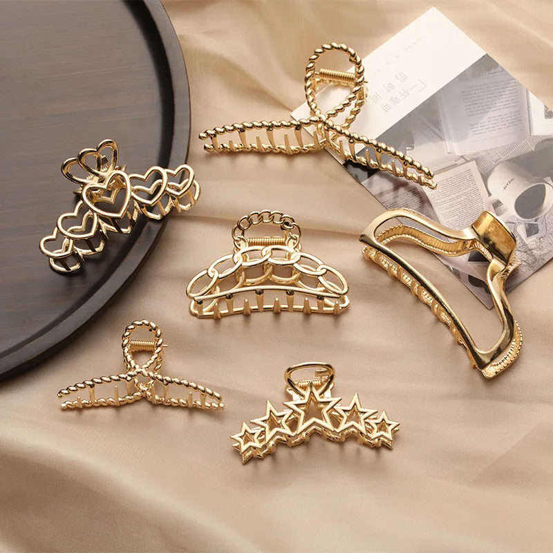 2022 New Hairpin Female Korean Version Textured Metal Hair Grab Gold Heavy Industry Medium and Large Grab Clip Simple Fashion Ba
2022 New Hairpin Female Korean Version Textured Metal Hair Grab Gold Heavy Industry Medium and Large Grab Clip Simple Fashion Ba