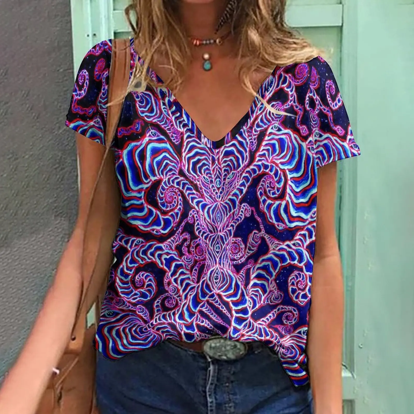 2022 Spring Summer Women's T-shirt Geometric Print V-neck Short Sleeve Loose Casual Clothes Oversized T Shirt Y2k Clothes
2022 Spring Summer Women's T-shirt Geometric Print V-neck Short Sleeve Loose Casual Clothes Oversized T Shirt Y2k Clothes