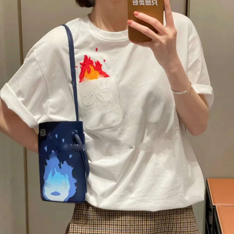 Luojiahalde Mobile Castle Co Branded Cartoon Anime Embroidery Pocket Short Sleeve T-shirt 2023 New T-shirt
Luojiahalde Mobile Castle Co Branded Cartoon Anime Embroidery Pocket Short Sleeve T-shirt 2023 New T-shirt