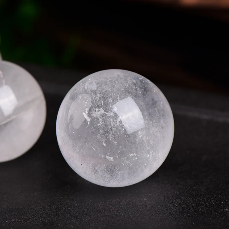 Real 100% Natural Clear Quartz Ball White Crystal Healing Crystal Point Witchcraft Room Decoration Aquarium CraftsOrnaments Gift
Real 100% Natural Clear Quartz Ball White Crystal Healing Crystal Point Witchcraft Room Decoration Aquarium CraftsOrnaments Gift