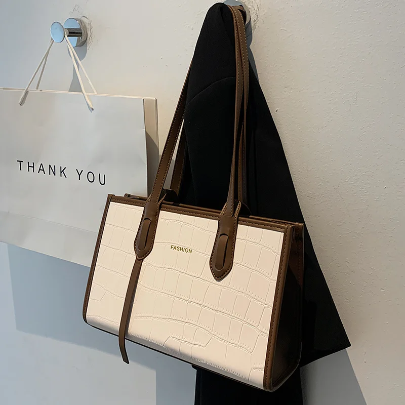 Women PU Leather Handbag New Fashion Casual Large Capacity Tote Bag Simple All-match Shoulder Bag
Women PU Leather Handbag New Fashion Casual Large Capacity Tote Bag Simple All-match Shoulder Bag