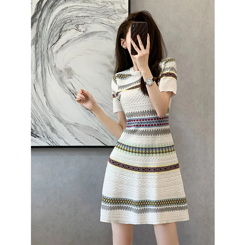 Cotton Dress Summer Women's Clothing Short Knit Dress Korean Retro Designer Style Grace Fashion Slim Fit Stripe Harajuku Dress
Cotton Dress Summer Women's Clothing Short Knit Dress Korean Retro Designer Style Grace Fashion Slim Fit Stripe Harajuku Dress