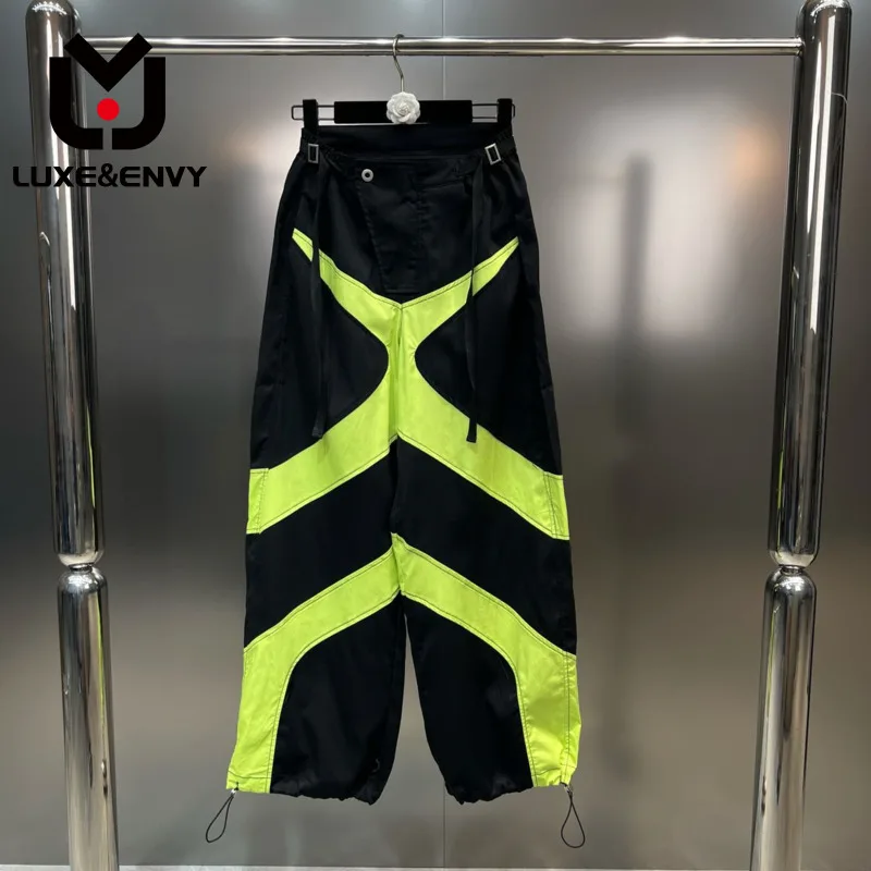 Брюки женские прямые в стиле пэчворк, с завышенной талией 
Брюки женские прямые в стиле пэчворк, с завышенной талией