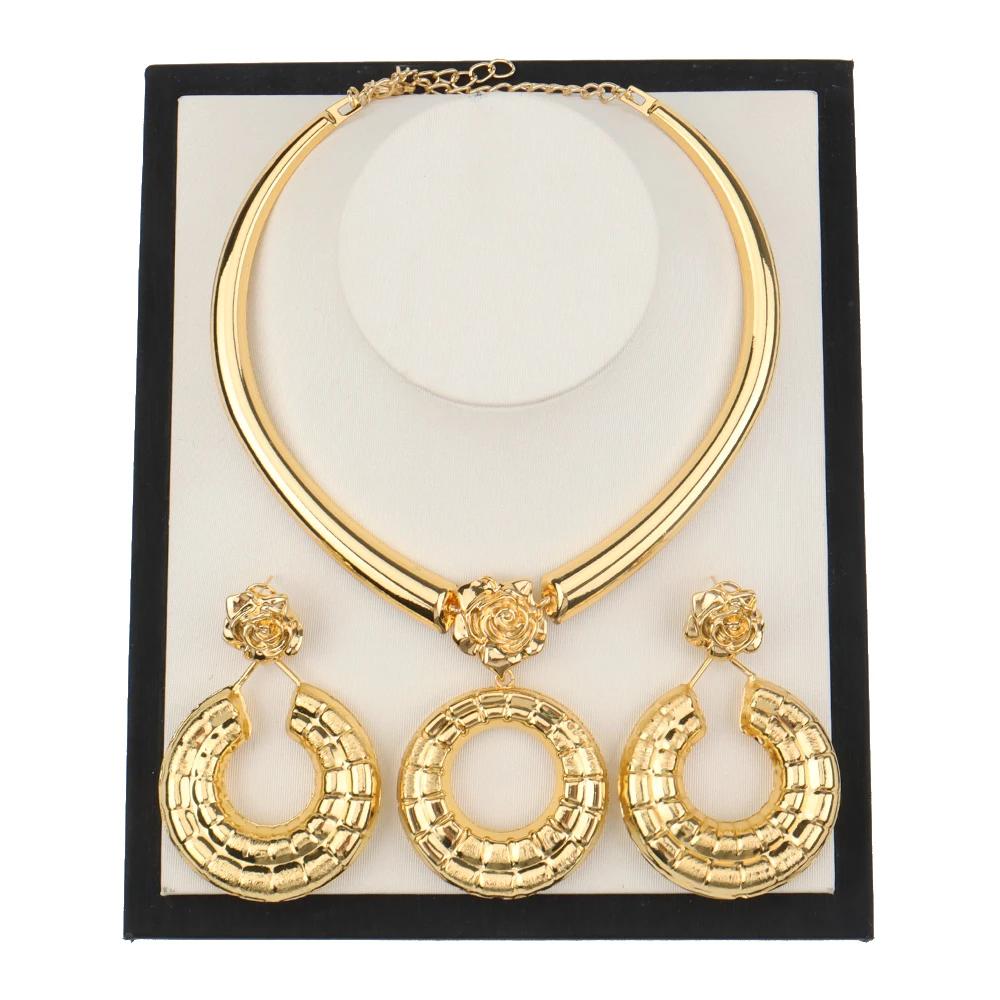 Women 2 Pcs Collar Necklace And Large Hoop Earring Women Jewelry Personalise Bridal Jewelry Sets Dubai Golden Jewelry Sets
Women 2 Pcs Collar Necklace And Large Hoop Earring Women Jewelry Personalise Bridal Jewelry Sets Dubai Golden Jewelry Sets