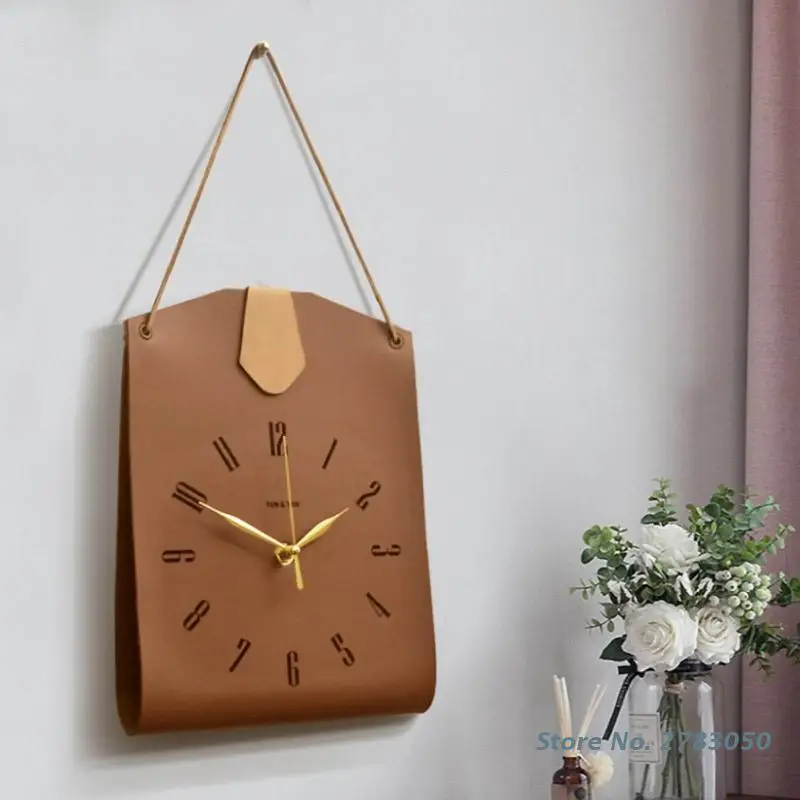 Vintage PU Leather Wall Clock Bag-shaped Creative Modern Art Clock Wall Hanging Decoration Living Room Bedroom Mute Retro Clock
Vintage PU Leather Wall Clock Bag-shaped Creative Modern Art Clock Wall Hanging Decoration Living Room Bedroom Mute Retro Clock