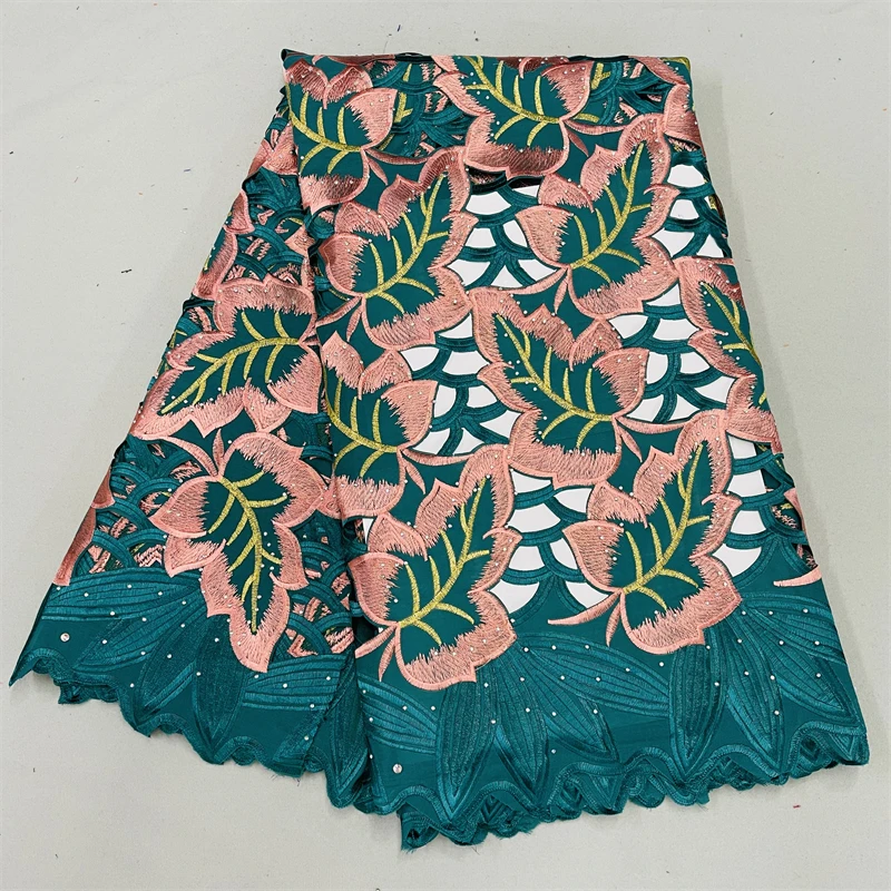 High Quality Swiss Voile Lace Fabric 100%Cotton Embroidered Nigerian Lace With Stones 5 Yards
High Quality Swiss Voile Lace Fabric 100%Cotton Embroidered Nigerian Lace With Stones 5 Yards