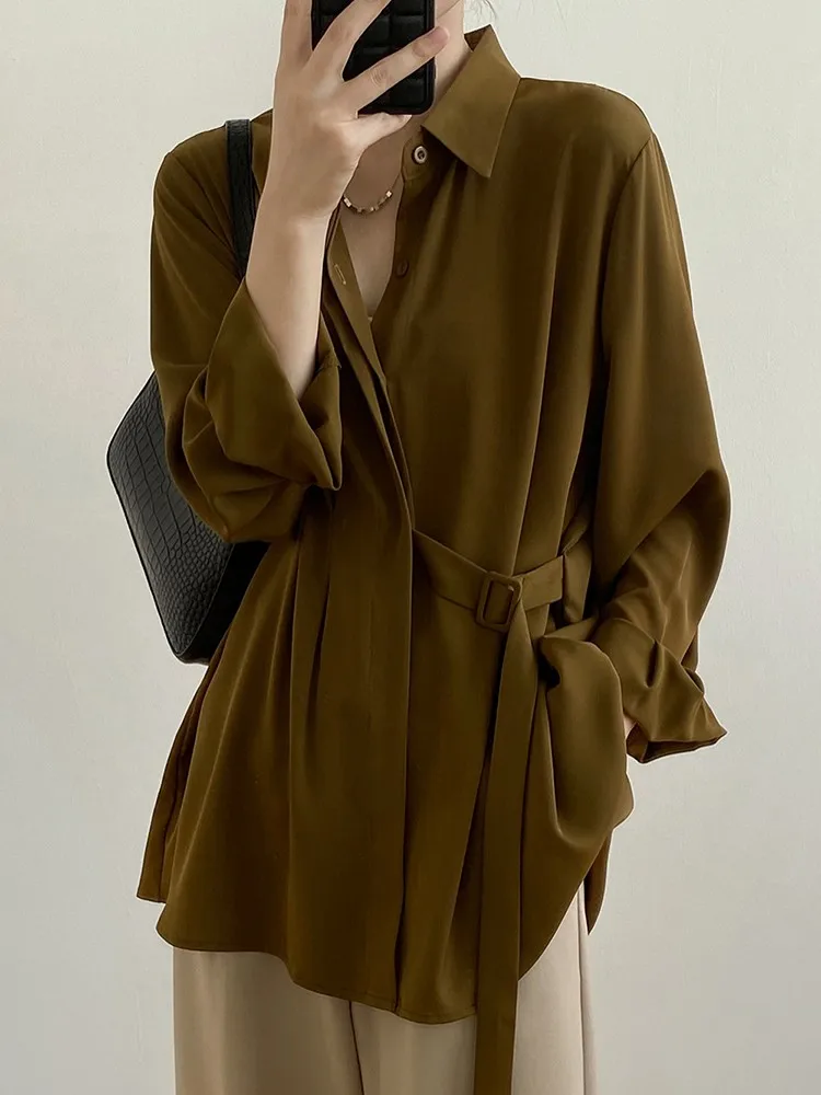 Women Blue Hem Slit Big Size Irregular Blouse New Lapel Long Sleeve Loose Fit Shirt Fashion Spring 2023
Women Blue Hem Slit Big Size Irregular Blouse New Lapel Long Sleeve Loose Fit Shirt Fashion Spring 2023