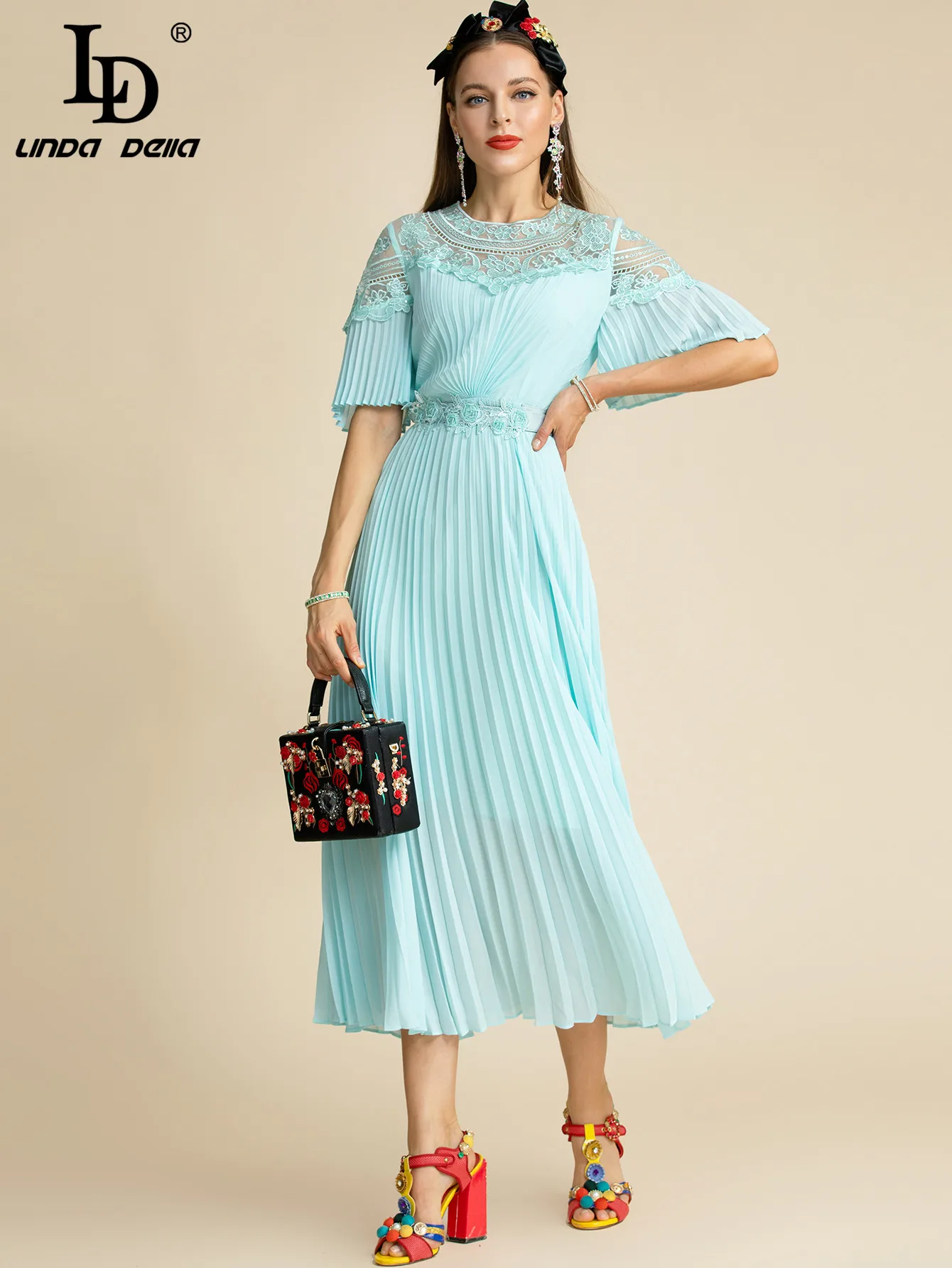 LD LINDA DELLA Summer Fashion Designer Dress Women's O Neck Embroidery Flare Sleeve Sashes Applique Solid Holiday Pleated Dress
LD LINDA DELLA Summer Fashion Designer Dress Women's O Neck Embroidery Flare Sleeve Sashes Applique Solid Holiday Pleated Dress