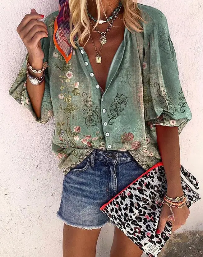 Summer Outfits Top T-shirt for Women 2023 New Fashion Casual Floral Tribal Print Buttoned Lantern Sleeve Top Streetwear
Summer Outfits Top T-shirt for Women 2023 New Fashion Casual Floral Tribal Print Buttoned Lantern Sleeve Top Streetwear