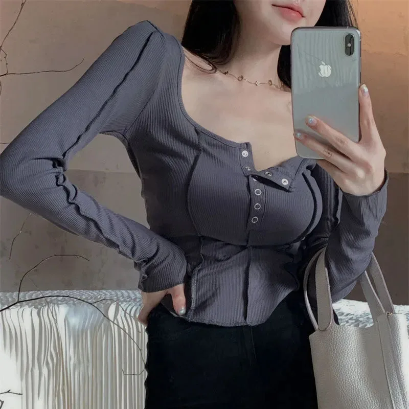 Zoki Sexy Slim Low Cut T Shirts Women Y2K Streetwear Long Sleeve All Match T Shirts Autumn Casual V Neck Buttoned Crop Tops
Zoki Sexy Slim Low Cut T Shirts Women Y2K Streetwear Long Sleeve All Match T Shirts Autumn Casual V Neck Buttoned Crop Tops
